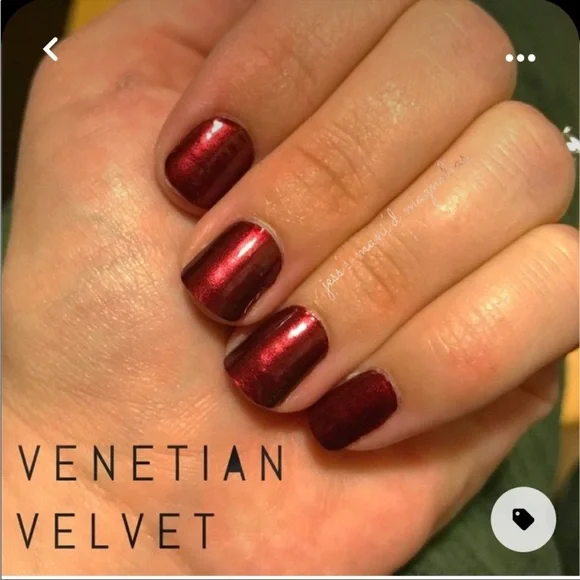 *Retired* Color Street: Venetian Velvet | Scarlet Red Fall Winter Classic Preppy - Picture 11 of 15
